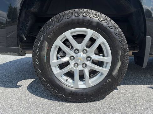 Used 2020 Chevrolet Silverado 1500 LT w/ All-Star Edition AWD/4WD image 32