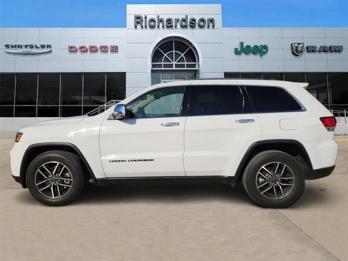 Used 2021 Jeep Grand Cherokee Limited w/ Premium Lighting Group image 3