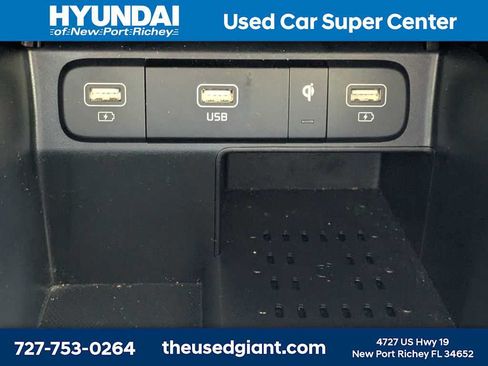 Used 2023 Kia Sorento SX FWD image 31