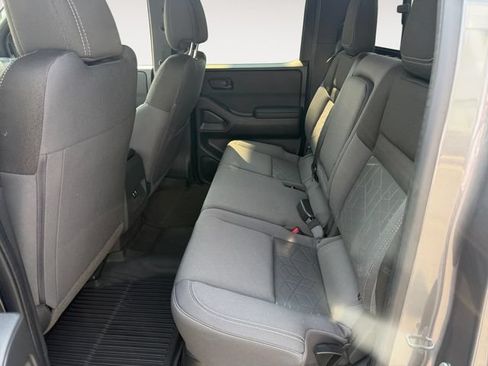Certified 2026 Nissan Frontier SV w/ All-Weather Content Package AWD/4WD image 6
