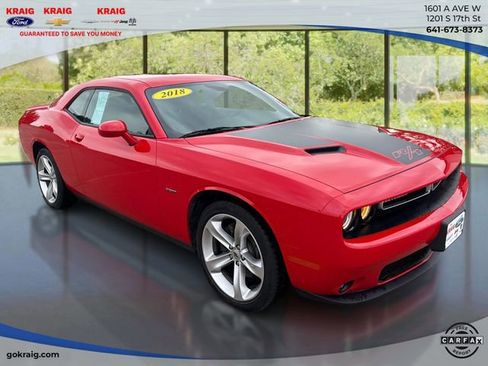Used 2018 Dodge Challenger R/T w/ Driver Convenience Group RWD image 3