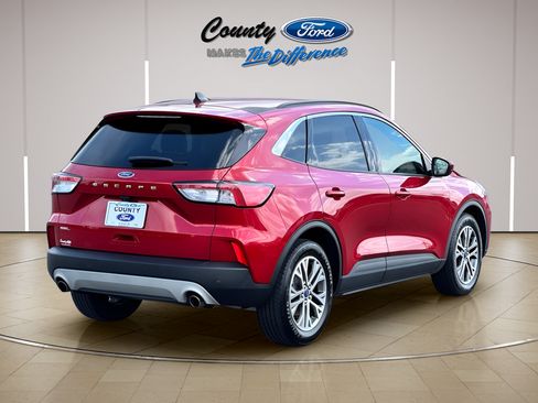 Used 2022 Ford Escape SEL FWD image 18