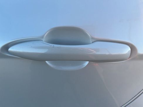 Used 2025 Toyota Camry XLE image 41