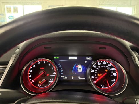 Used 2019 Toyota Camry XSE w/ Navigation Package image 12