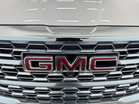 Used 2023 GMC Terrain Denali w/ Denali Premium Package image 44