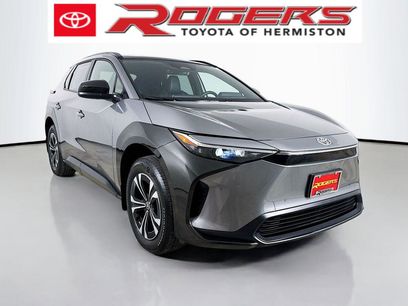 Used 2025 Toyota bZ4X XLE w/ Weather Package