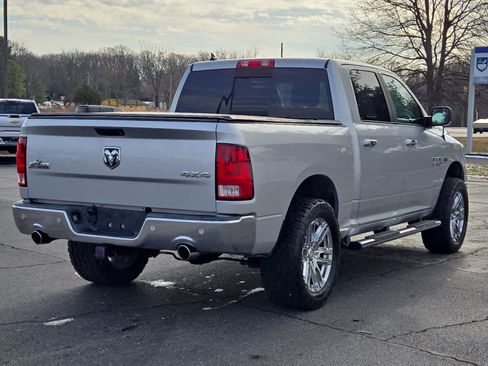 Used 2016 RAM 1500 Big Horn image 3