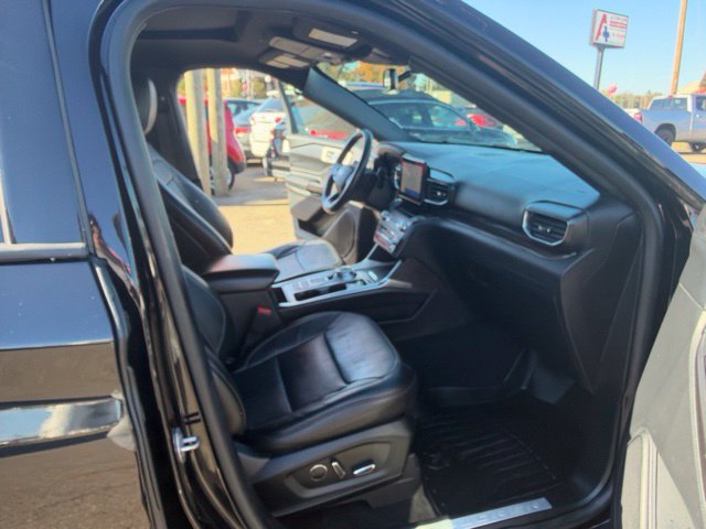 Used 2020 Ford Explorer Limited RWD image 17