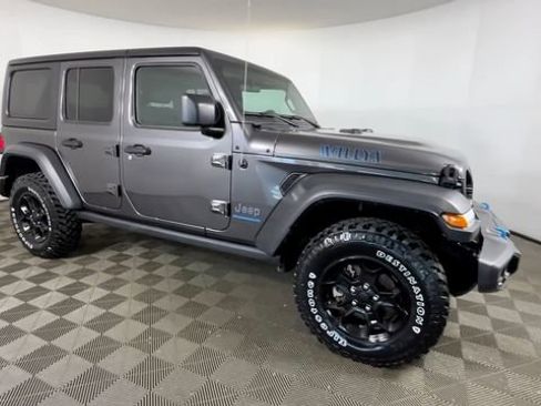 Used 2023 Jeep Wrangler Unlimited w/ Cold Weather Group AWD/4WD image 2