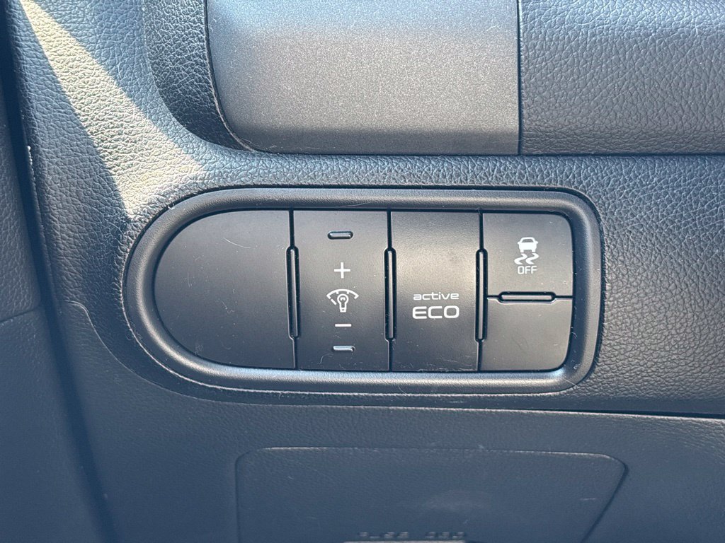 Used 2016 Kia Forte LX FWD image 30