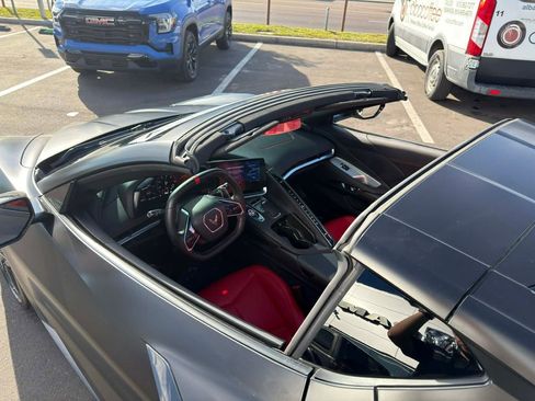 Used 2022 Chevrolet Corvette 1LT w/ Z51 Performance Package image 12