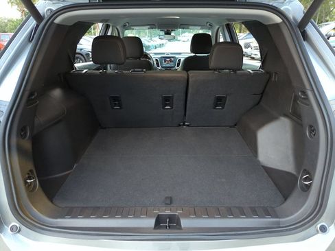 Used 2024 Chevrolet Equinox LT FWD image 22