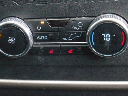 Used 2023 Ford Expedition Max Limited AWD/4WD image 40