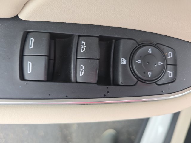 Used 2023 Buick Envision Essence w/ Technology Package I AWD/4WD image 29