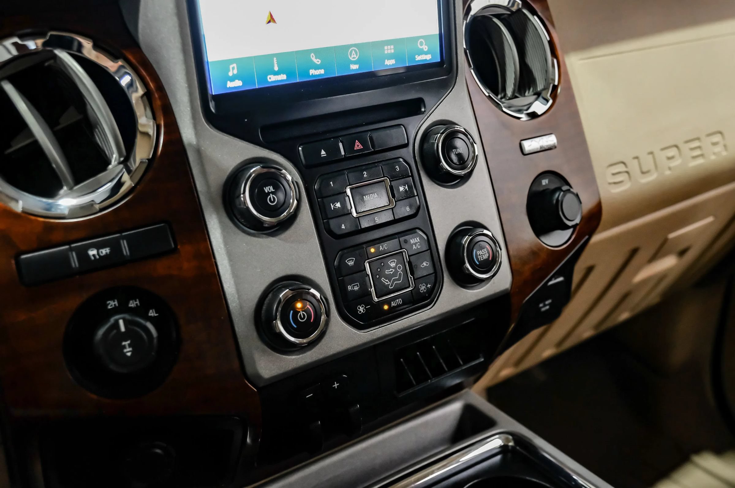 Used 2014 Ford F350 King Ranch AWD/4WD image 34