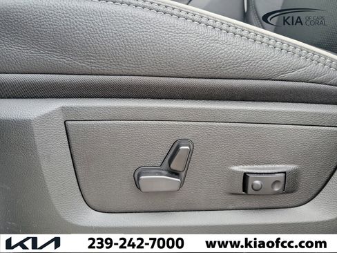 Used 2026 RAM 2500 Limited AWD/4WD image 24