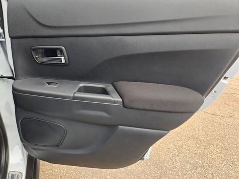 New 2026 Mitsubishi Outlander Sport ES image 8