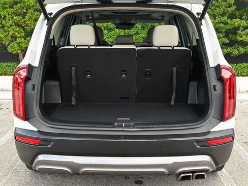 Used 2021 Kia Telluride EX FWD image 11