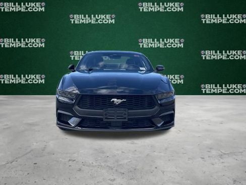 Used 2025 Ford Mustang Premium image 5