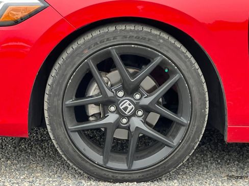 Used 2023 Honda Civic Sport image 8