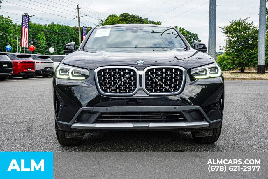 Used 2025 BMW X4 xDrive30i w/ Premium Essential Package AWD/4WD image 9