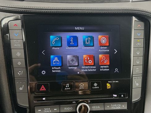 Used 2023 INFINITI QX50 Luxe AWD/4WD image 19