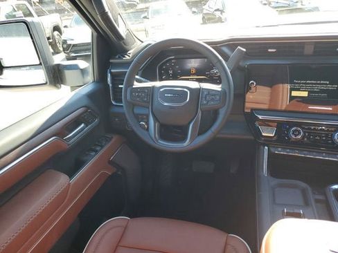 New 2026 GMC Sierra 2500 Denali Ultimate w/ Max Trailering Package image 14
