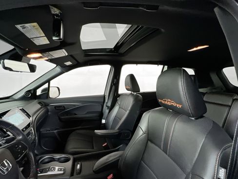 Used 2022 Honda Passport TrailSport image 22