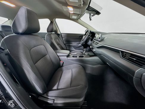 Used 2023 Nissan Altima 2.5 S FWD image 29