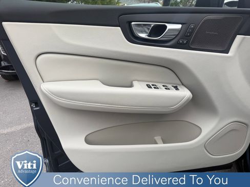 New 2026 Volvo XC60 B5 Ultra w/ Protection Package Premier image 11