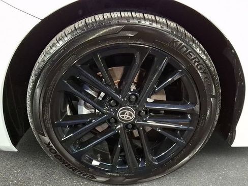 Certified 2025 Toyota Camry SE w/ Convenience Package image 8