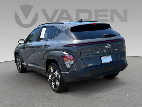 Certified 2025 Hyundai Kona SEL FWD image 22
