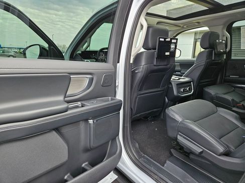New 2026 Ford Expedition Max Platinum AWD/4WD image 23