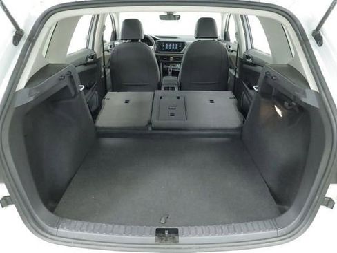 Used 2023 Volkswagen Taos SEL AWD/4WD image 43