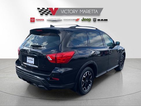 Used 2020 Nissan Pathfinder SL image 5