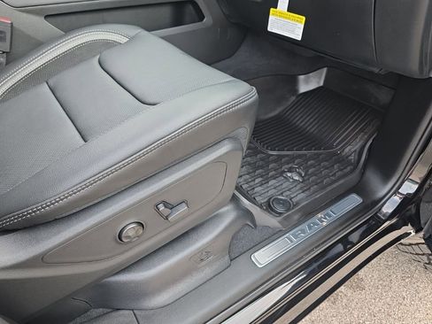 New 2026 RAM 1500 RHO w/ RHO Level 1 Equipment Group AWD/4WD image 33