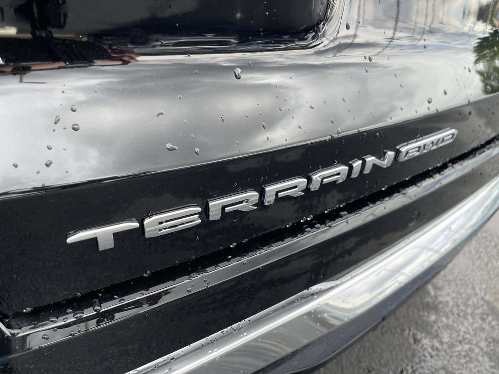 New 2027 GMC Terrain Denali AWD/4WD image 32