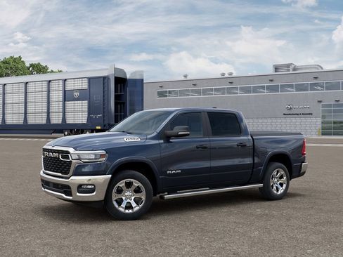 New 2026 RAM 1500 4x4 Crew Cab image 2