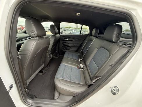 New 2026 Buick Envista Preferred FWD image 25