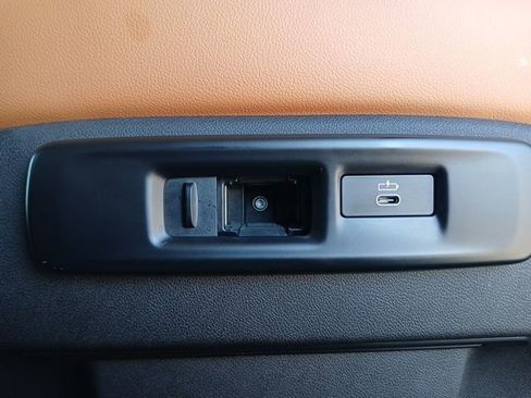 Used 2019 BMW X7 xDrive40i w/ Premium Package image 16