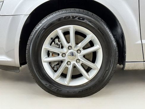 Used 2019 Dodge Grand Caravan SXT image 20