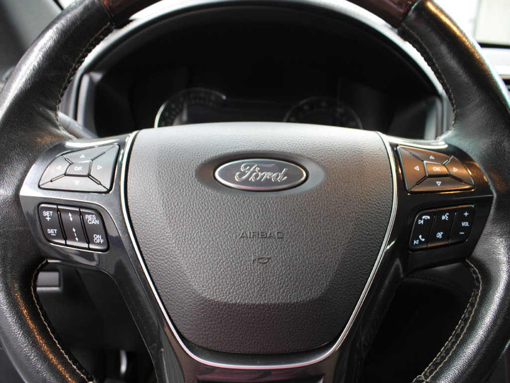 Used 2016 Ford Explorer Platinum AWD/4WD image 57