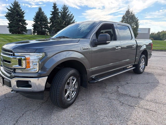 Used 2019 Ford F150 XLT w/ Equipment Group 302A Luxury AWD/4WD image 4