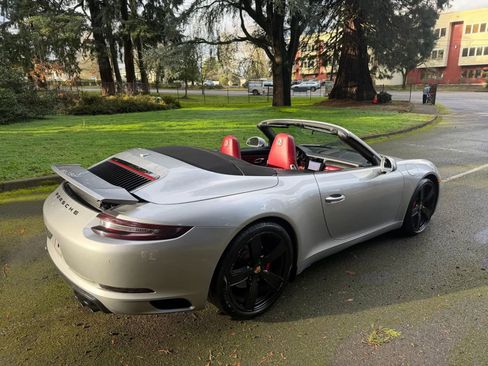 Used 2017 Porsche 911 Carrera image 6