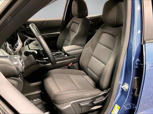 Used 2025 Chevrolet Equinox LT FWD image 19