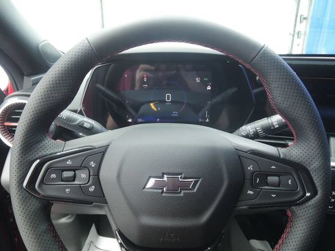 New 2026 Chevrolet Trax RS w/ Driver Confidence Package FWD image 12