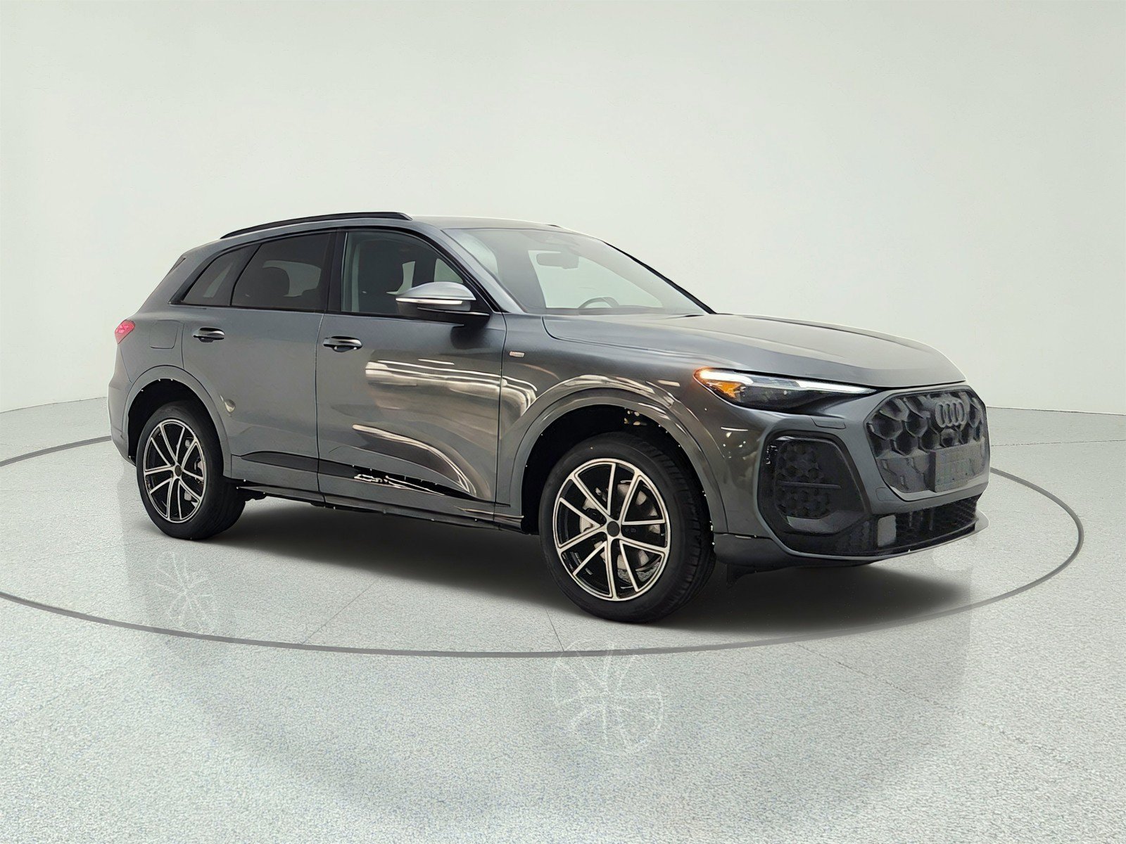 New 2026 Audi Q5 Premium Plus AWD/4WD image 3