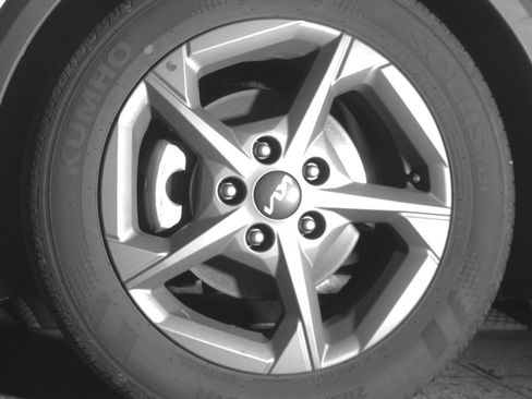 Used 2025 Kia K4 LXS image 12