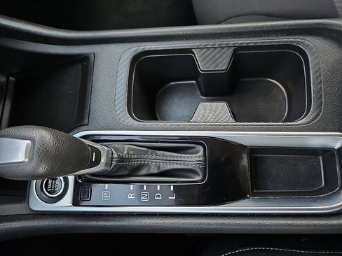 Used 2024 Nissan Sentra SV FWD image 26