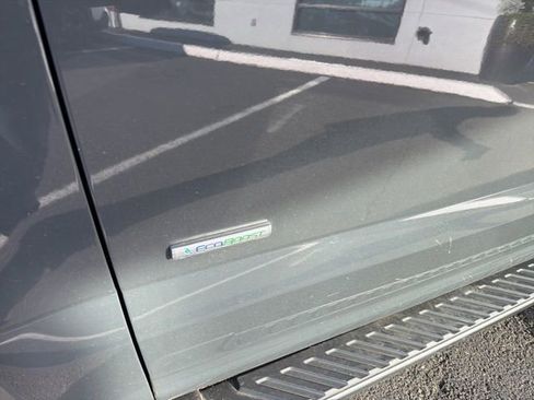 Used 2016 Ford F150 XLT w/ Equipment Group 302A Luxury image 6